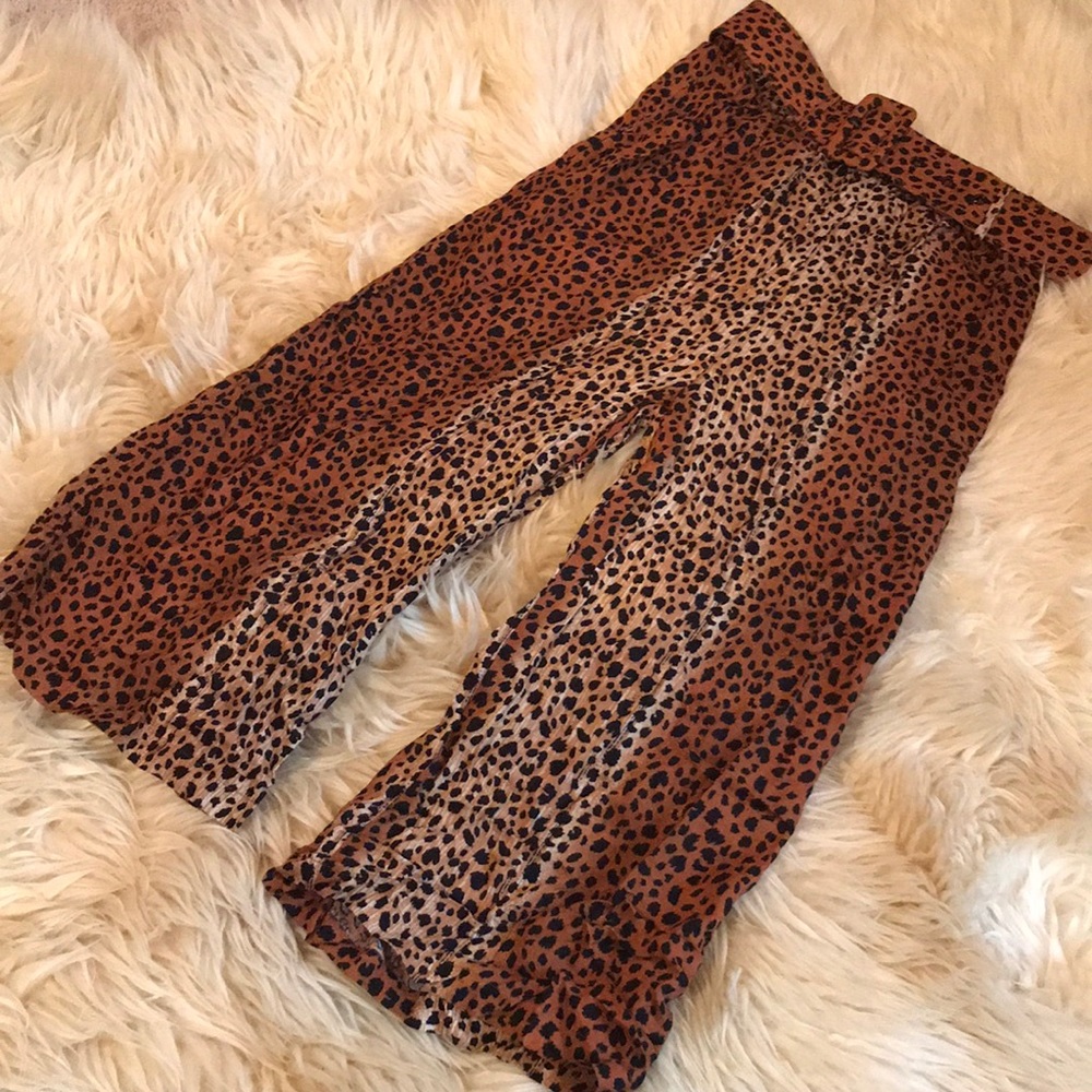 NWOT Animal Print Wide Leg Cropped Pants!